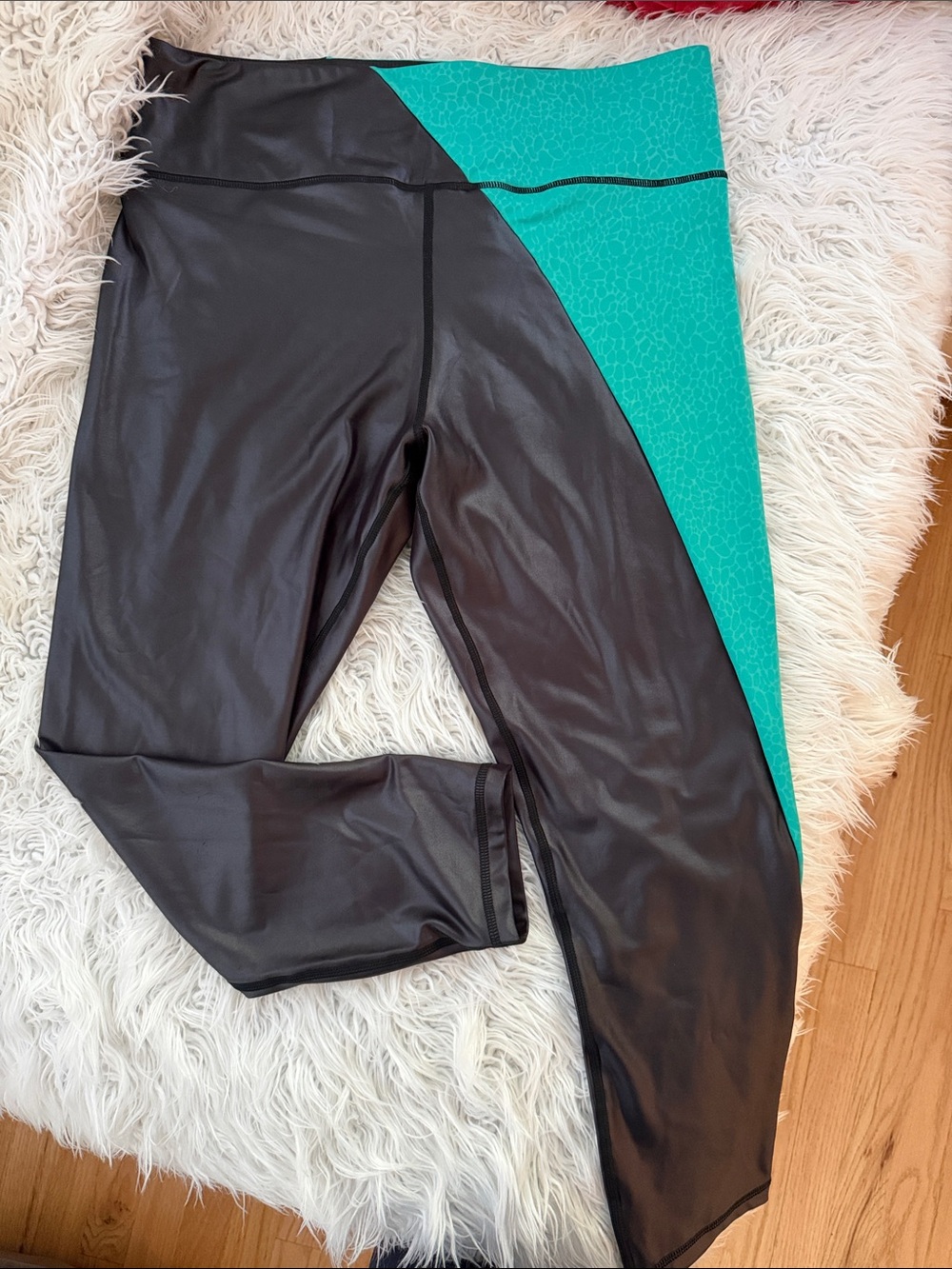 ZYIA Black Leggings with Teal Colorblock Panel